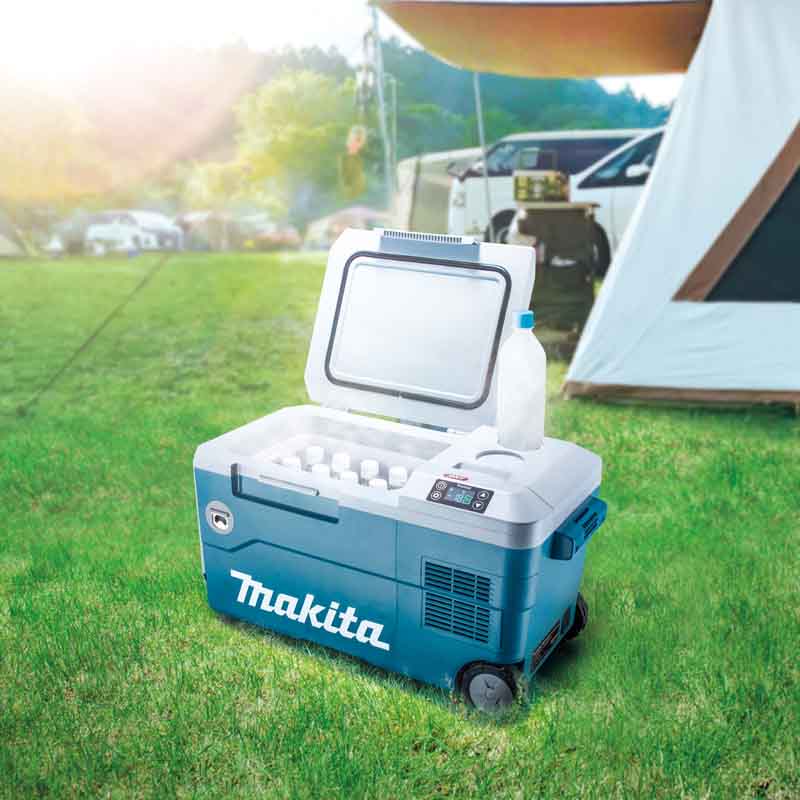 Makita 40V max XGT/18V LXT Cordless Cooler & Warmer Box, CW002GZ