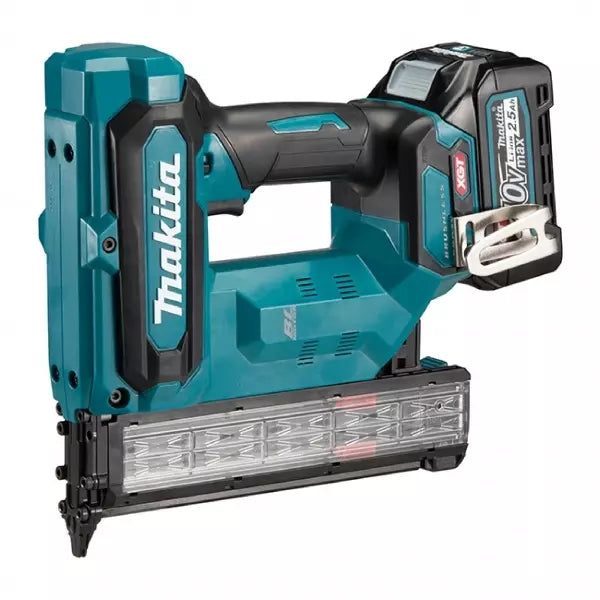 MAKITA XGT 40V max Cordless Brad Nailer FN001GD101