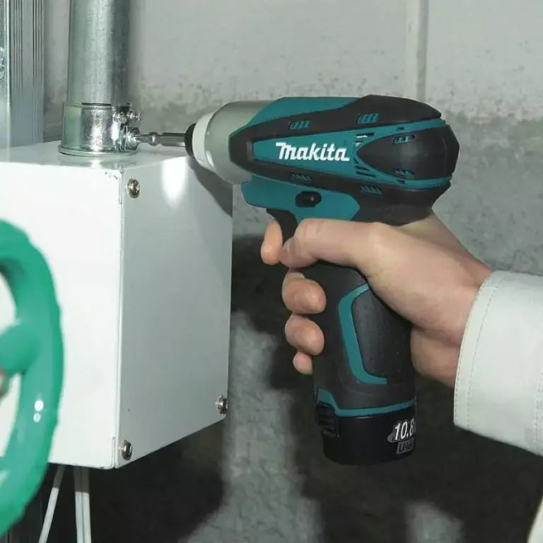 MAKITA -TD090DZ-CORDLESS IMPACT DRIVER