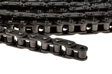 Renold Close-up of a metal chain on a white background