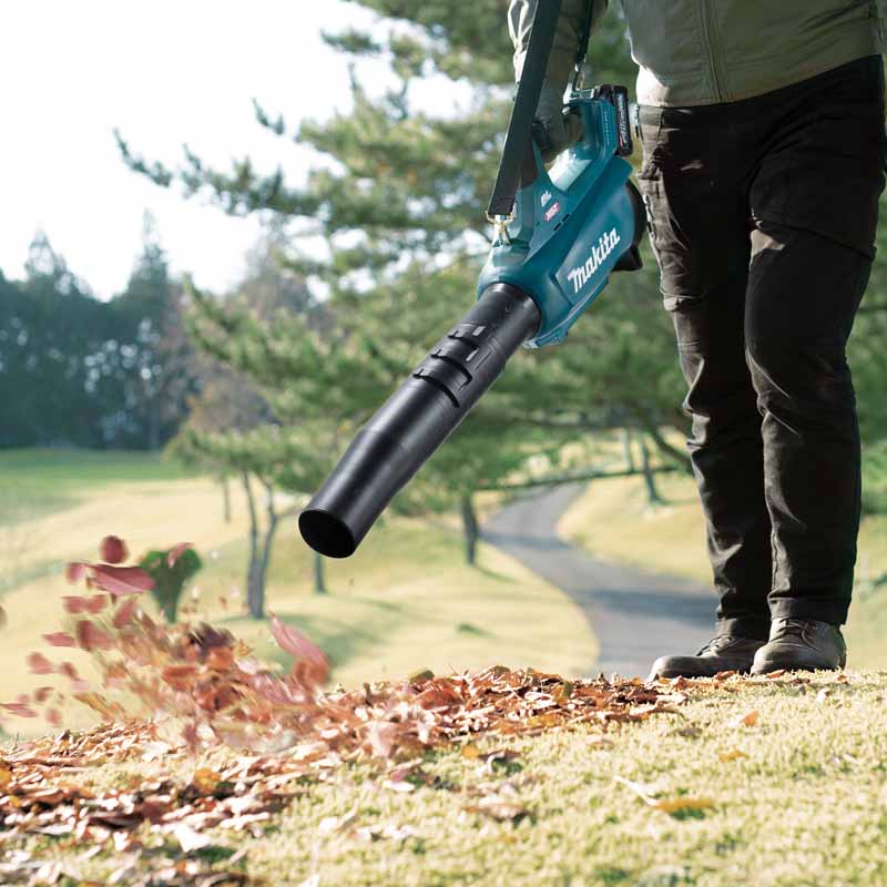 MAKITA 40V max Cordless  Blower, UB001GZ