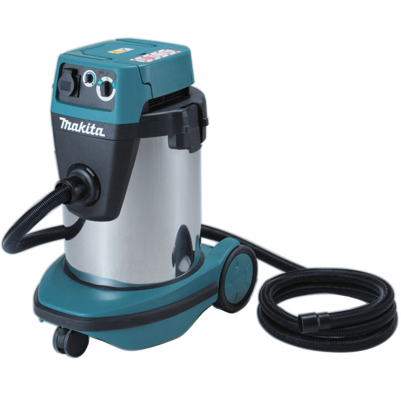 MAKITA 32 L Electric Vacuum Cleaner, VC3210LX1