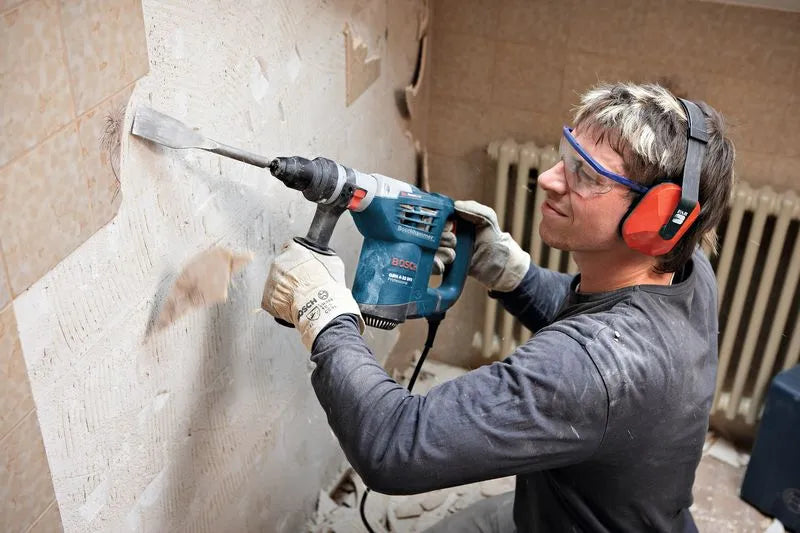 BOSCH -Pro Heavy Duty Gbh 4-32 Dfr
Rotary Hammer With Sds Plus-  06113321F0