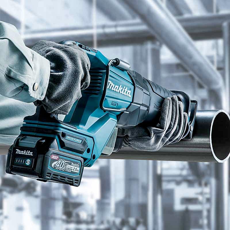 MAKITA XGT 40V max Brushless Cordless Recipro Saw, JR001GM201