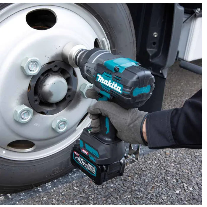 MAKITA XGT 40V max Cordless Impact Wrench TW001GM204